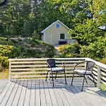 2 Bedroom Cozy In Brekkesto