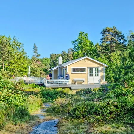 2 Bedroom Cozy In Brekkesto