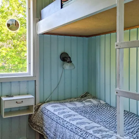 2 Bedroom Cozy In בית נופש