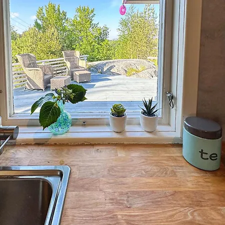 2 Bedroom Cozy In Brekkesto